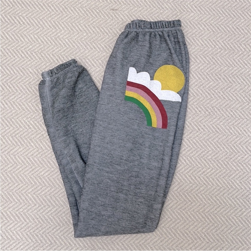 WILDFOX Over The Rainbow Rory Soft Jogger Pants in Heather Grey